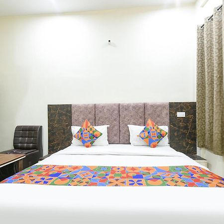 Fabexpress Galaxy Hotel Nayagaon Kültér fotó