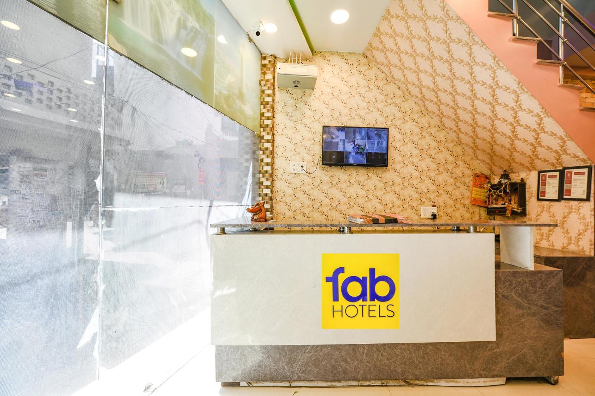Fabexpress Galaxy Hotel Nayagaon Kültér fotó