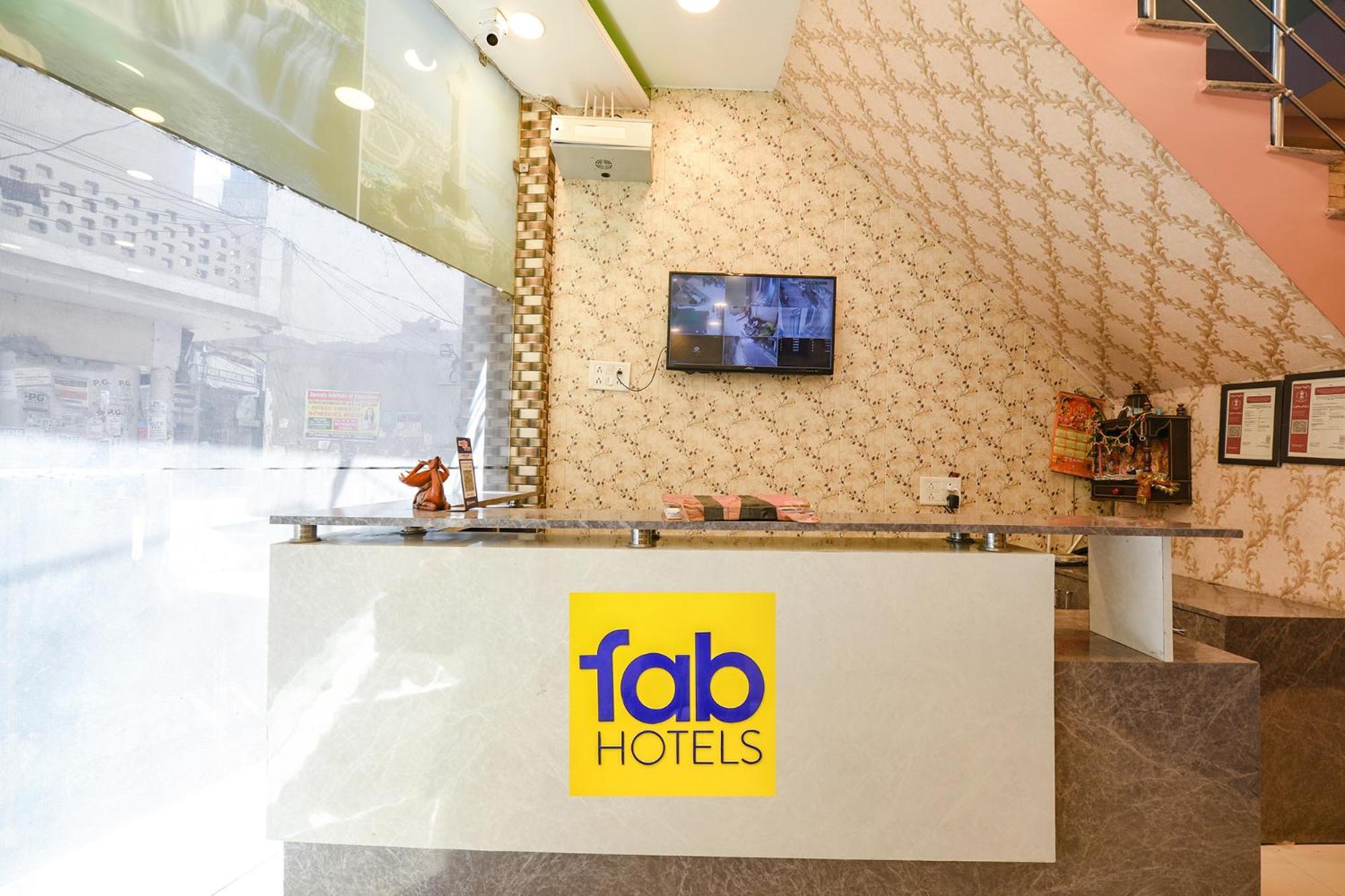 Fabexpress Galaxy Hotel Nayagaon Kültér fotó